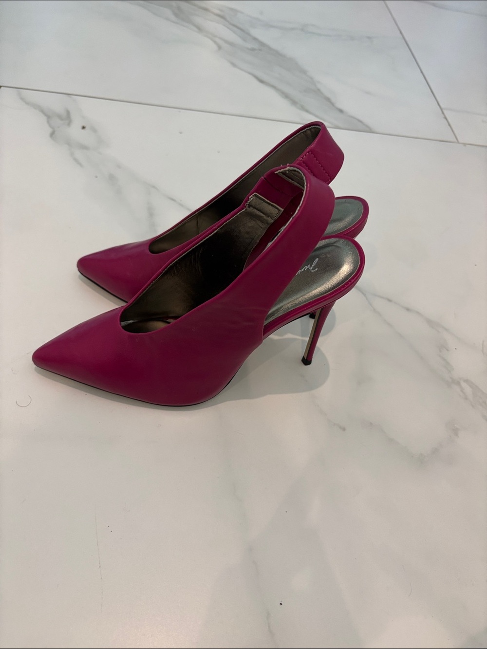 Saks Fifth Avenue Pointed Slingback Pumps in Magenta - Picture 2 of 5